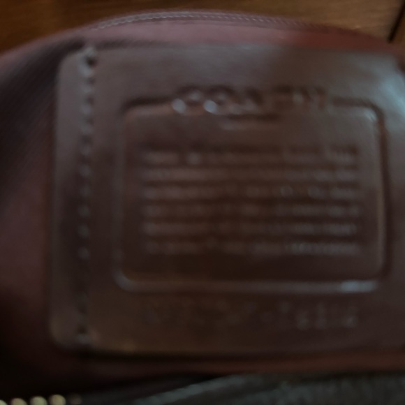 Black coach handbag like new - Picture 4 of 9